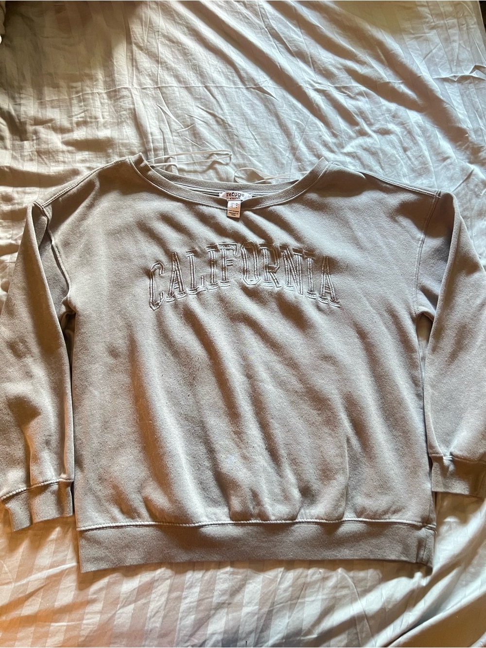 refuge Athletics Gray Crewneck Sweatshirt